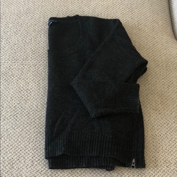 Grey Oversized Sweater - Picture 2 of 3